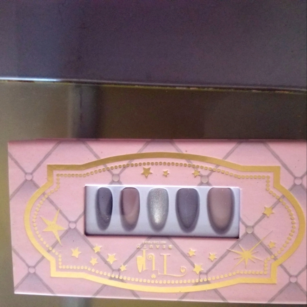 TIPS NWT NAILS